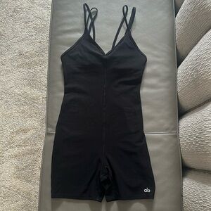 Alo Alosoft Suns Out Onesie Size Small